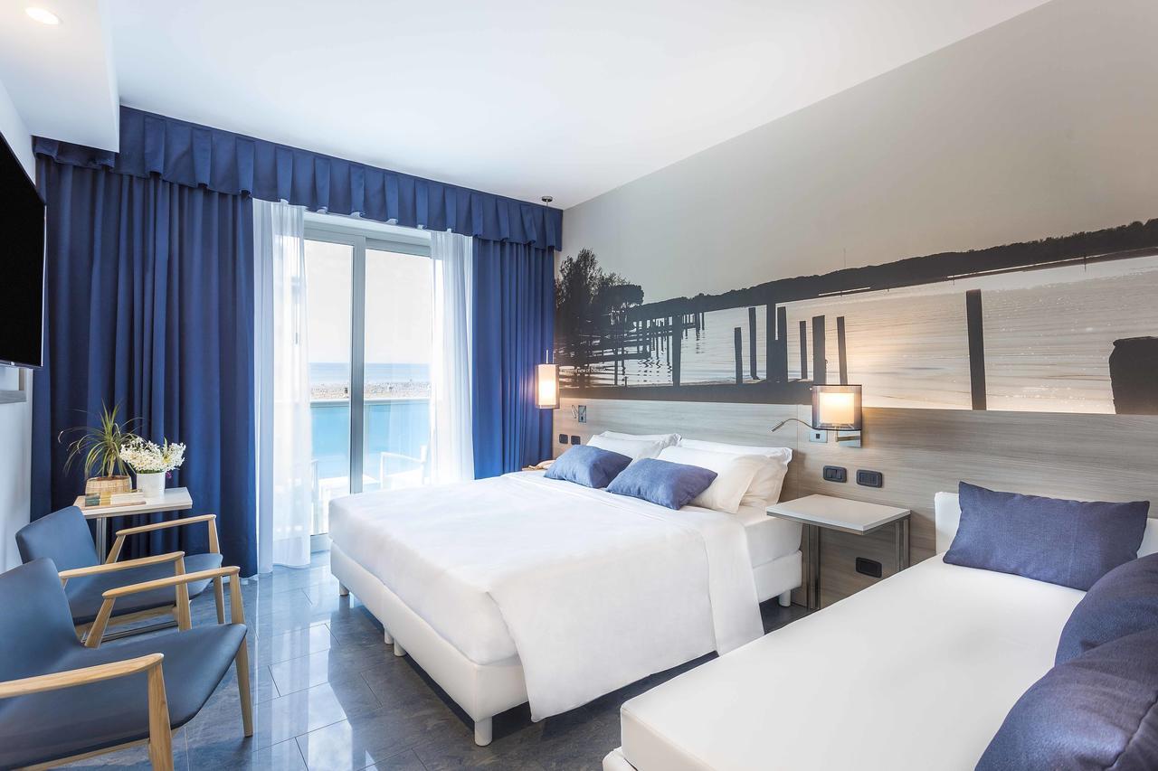 Hotel Parigi บิบิโอเน ภายนอก รูปภาพ